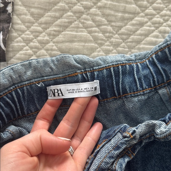 Zara Denim Paperbag Style Shorts - Picture 2 of 8